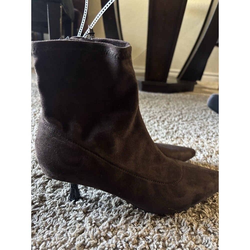 Unisa Women’s Suede Ankle Booties – Kitten Heel – Brown – Size 8.5 New